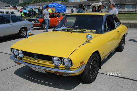 いすゞ117クーペAJ4V5551.jpg